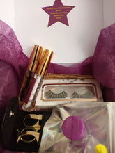 Load image into Gallery viewer, Self Love Eyelash Bundle Kit

